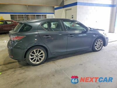 Trzecie zdjęcie samochodu z tyłu: 2011 LEXUS CT 200 VIN:JTHKD5BHXB2006360 - miniatura