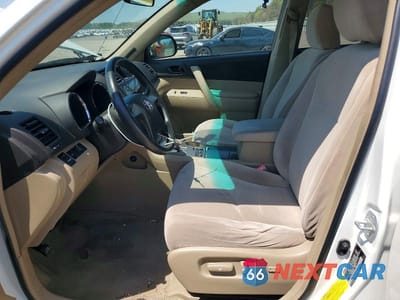 Zdjęcie 7 z 13 samochodu: 2008 TOYOTA HIGHLANDER BASE VIN:JTEES41A082085741 - miniatura
