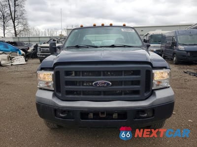 Piąte zdjęcie samochodu w środku: 2006 FORD F350 SUPER DUTY VIN:1FTWW33P36ED28334 - miniatura