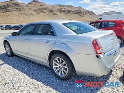 Drugie zdjęcie samochodu z przodu: 2012 CHRYSLER 300 LIMITED VIN:2C3CCACG9CH231373 - miniatura