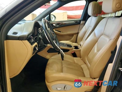 Zdjęcie 7 z 14 samochodu: 2020 PORSCHE MACAN S VIN:WP1AB2A54LLB36248 - miniatura