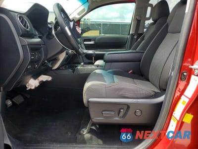 Zdjęcie 7 z 13 samochodu: 2014 TOYOTA TUNDRA CREWMAX SR5 VIN:5TFDW5F1XEX324343 - miniatura