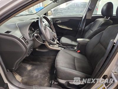 Zdjęcie 7 z 12 samochodu: 2012 TOYOTA COROLLA S VIN:2T1BU4EE3CC858601 - miniatura