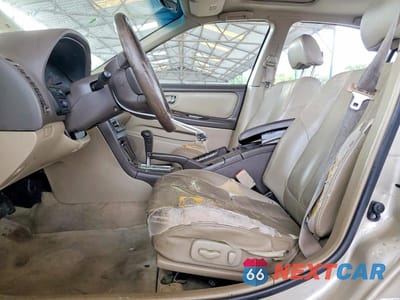 Zdjęcie 7 z 12 samochodu: 2001 NISSAN MAXIMA GXE VIN:JN1CA31DX1T616143 - miniatura