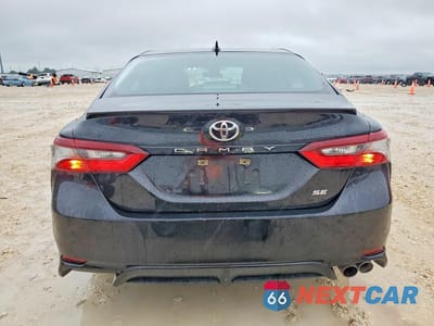 Zdjęcie 6 z 12 samochodu: 2022 TOYOTA CAMRY SE VIN:4T1G11AK3NU642936 - miniatura