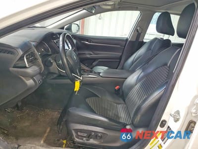 Zdjęcie 7 z 12 samochodu: 2019 TOYOTA CAMRY SE VIN:4T1B11HK6KU702591 - miniatura