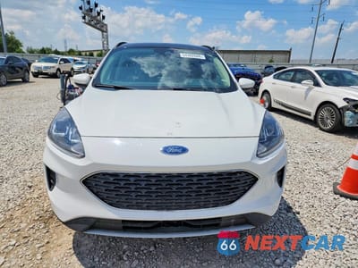 Piąte zdjęcie samochodu w środku: 2020 FORD ESCAPE SE VIN:1FMCU0G69LUB29522 - miniatura