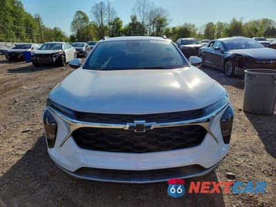 Piąte zdjęcie samochodu w środku: 2025 CHEVROLET TRAX 1LT VIN:KL77LHEP7SC096086 - miniatura