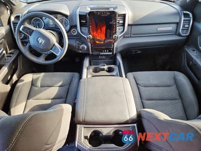 Zdjęcie 8 z 13 samochodu: 2026 RAM 1500 BIG HORN VIN:1C6SRFFP3TN248859 - miniatura