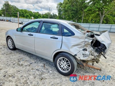 Drugie zdjęcie samochodu z przodu: 2010 FORD FOCUS SE VIN:1FAHP3FNXAW156859 - miniatura