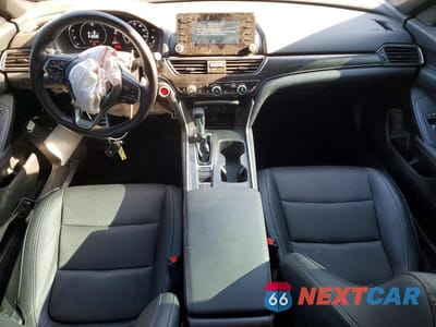 Zdjęcie 8 z 12 samochodu: 2022 HONDA ACCORD SPORT VIN:1HGCV1F35NA087855 - miniatura