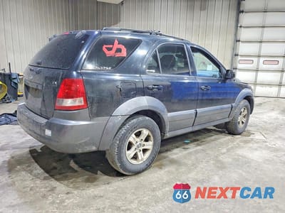 Trzecie zdjęcie samochodu z tyłu: 2003 KIA SORENTO LX VIN:KNDJD733635051520 - miniatura