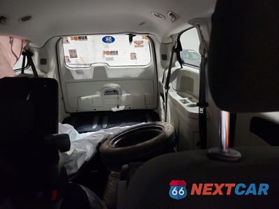Zdjęcie 10 z 13 samochodu: 2017 DODGE GRAND CARAVAN SE VIN:2C4RDGBG5HR819540 - miniatura