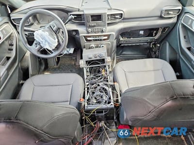 Zdjęcie 8 z 13 samochodu: 2023 FORD EXPLORER POLICE INTERCEPTOR VIN:1FM5K8AB7PGC07786 - miniatura