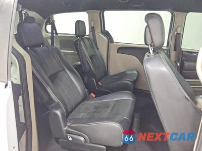 Zdjęcie 11 z 13 samochodu: 2020 DODGE GRAND CARAVAN SXT VIN:2C4RDGCG9LR206831 - miniatura