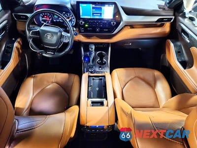 Zdjęcie 8 z 14 samochodu: 2021 TOYOTA HIGHLANDER PLATINUM VIN:5TDFZRBH8MS130201 - miniatura