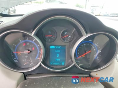 Zdjęcie 9 z 12 samochodu: 2015 CHEVROLET CRUZE LS VIN:1G1PA5SH7F7213337 - miniatura