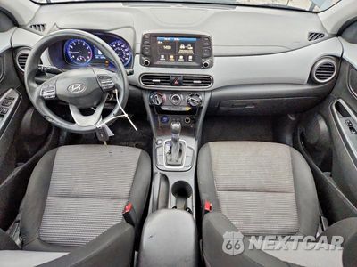 Zdjęcie 8 z 13 samochodu: 2020 HYUNDAI KONA SE VIN:KM8K12AA1LU467302 - miniatura