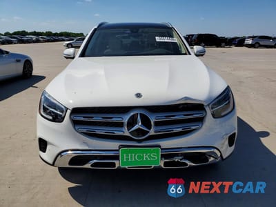 Piąte zdjęcie samochodu w środku: 2021 MERCEDES-BENZ GLC 300 VIN:W1N0G8DB3MF891225 - miniatura