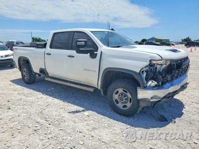 Czwarte zdjęcie samochodu z boku: 2023 CHEVROLET SILVERADO K2500 HEAVY DUTY VIN:1GC1YLE7XPF192667 - miniatura