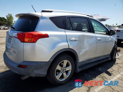 Trzecie zdjęcie samochodu z tyłu: 2015 TOYOTA RAV4 XLE VIN:2T3WFREV3FW149296 - miniatura