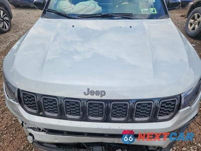 Zdjęcie 12 z 13 samochodu: 2026 JEEP COMPASS LIMITED VIN:3C4NJDCN5TT165678 - miniatura