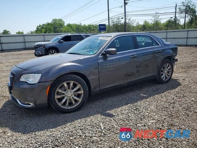 2016 CHRYSLER 300 LIMITED 2C3CCARG2GH305262 - główne zdjęcie licytacji z USA - miniatura