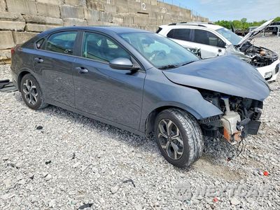 Czwarte zdjęcie samochodu z boku: 2019 KIA FORTE LXS VIN:3KPF24AD9KE010405 - miniatura
