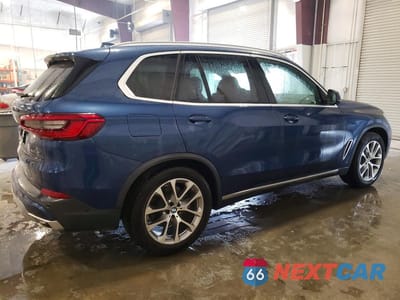 Trzecie zdjęcie samochodu z tyłu: 2020 BMW X5 XDRIVE40I VIN:5UXCR6C05L9B71751 - miniatura