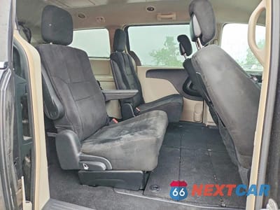 Zdjęcie 11 z 13 samochodu: 2011 DODGE GRAND CARAVAN CREW VIN:2D4RN5DG8BR769824 - miniatura