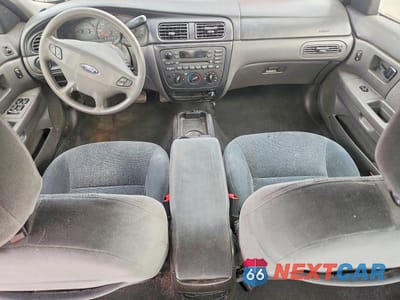 Zdjęcie 8 z 12 samochodu: 2001 FORD TAURUS SES VIN:1FAFP55271G233210 - miniatura