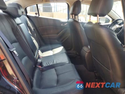Zdjęcie 10 z 13 samochodu: 2017 MAZDA 3 GRAND TOURING VIN:JM1BN1W37H1101365 - miniatura