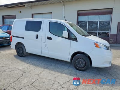 Czwarte zdjęcie samochodu z boku: 2021 NISSAN NV200 DELIVERY VAN VIN:3N6CM0KN1MK705220 - miniatura
