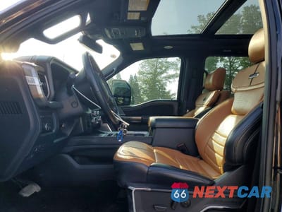 Zdjęcie 7 z 12 samochodu: 2024 FORD F250 SUPER DUTY VIN:1FT8W2BM8REE87638 - miniatura