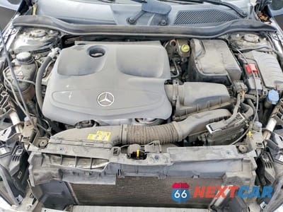 Zdjęcie 11 z 13 samochodu: 2019 MERCEDES-BENZ CLA 250 VIN:WDDSJ4EB8KN737420 - miniatura