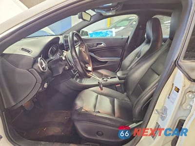Zdjęcie 7 z 12 samochodu: 2015 MERCEDES-BENZ CLA 250 4MATIC VIN:WDDSJ4GB0FN260842 - miniatura