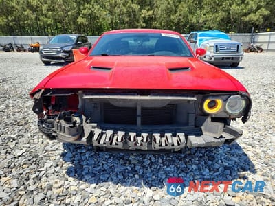 Piąte zdjęcie samochodu w środku: 2015 DODGE CHALLENGER SXT VIN:2C3CDZAG6FH855182 - miniatura