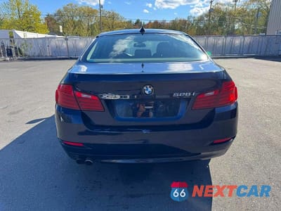 Piąte zdjęcie samochodu w środku: 2014 BMW 528 XI VIN:WBA5A7C55ED619466 - miniatura