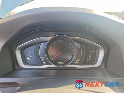 Zdjęcie 9 z 12 samochodu: 2017 VOLVO S60 PREMIER VIN:LYV402TK1HB125968 - miniatura