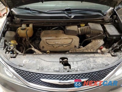 Zdjęcie 12 z 13 samochodu: 2017 CHRYSLER PACIFICA TOURING L PLUS VIN:2C4RC1EG7HR770126 - miniatura