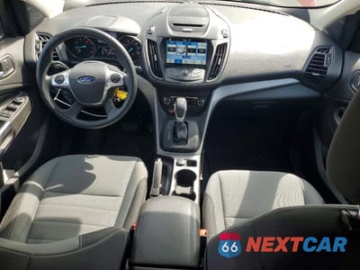 Zdjęcie 8 z 12 samochodu: 2016 FORD ESCAPE SE VIN:1FMCU9G99GUC00447 - miniatura