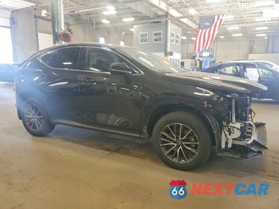 Czwarte zdjęcie samochodu z boku: 2025 LEXUS NX 350 LUXURY VIN:2T2HGCEZ7SC077010 - miniatura