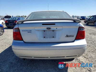 Zdjęcie 6 z 12 samochodu: 2007 FORD FOCUS ZX4 VIN:1FAHP34N07W230186 - miniatura