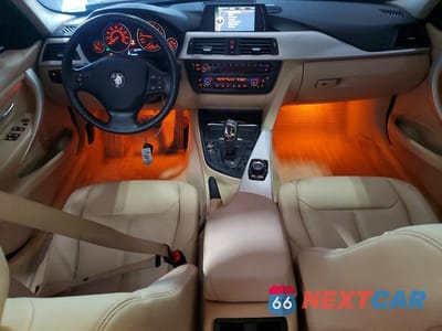 Zdjęcie 8 z 13 samochodu: 2014 BMW 320 I XDRIVE VIN:WBA3C3C57EP660769 - miniatura