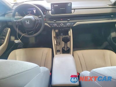 Zdjęcie 8 z 12 samochodu: 2026 HONDA ACCORD SE VIN:1HGCY1F41TA001955 - miniatura