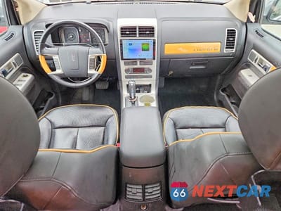 Zdjęcie 8 z 12 samochodu: 2008 LINCOLN MKX VIN:2LMDU88C48BJ31428 - miniatura