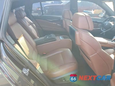 Zdjęcie 10 z 13 samochodu: 2013 BMW 550 I VIN:WBASP0C58DC987962 - miniatura