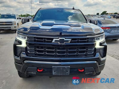 Piąte zdjęcie samochodu w środku: 2024 CHEVROLET SILVERADO K1500 LT TRAIL BOSS VIN:3GCUDFED5RG301179 - miniatura