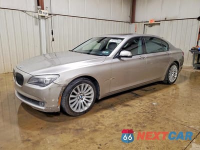 2012 BMW 750 LXI WBAKC8C51CC436720 - główne zdjęcie licytacji z USA - miniatura