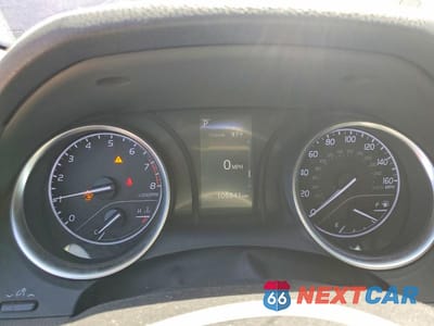 Zdjęcie 9 z 13 samochodu: 2018 TOYOTA CAMRY LE VIN:JTNB11HK4J3003464 - miniatura